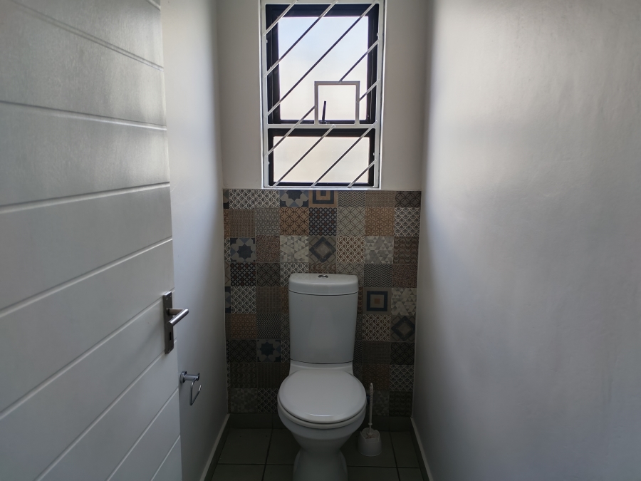 To Let Commercial Property for Rent in Gants Plaza Western Cape